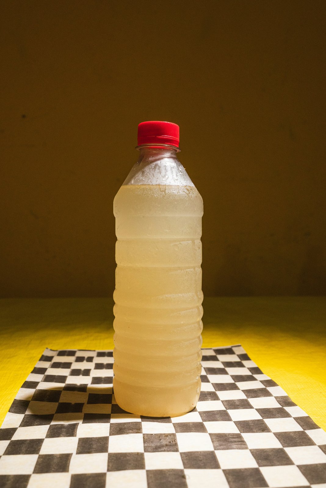 Por qué tu kéfir de agua sale demasiado dulce (y cómo arreglarlo)